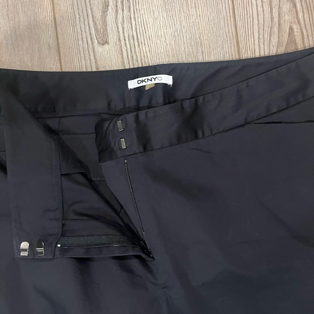 DKNYC Women's Classic Black Dress Pants 16